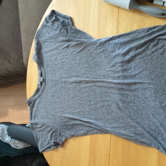 *6 shirts/lot* Crop top and tank top BUNDLE size medium and small - Picture 11 of 15